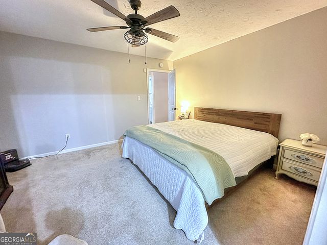 106 Woodstream Trail, Lagrange, GA 30240