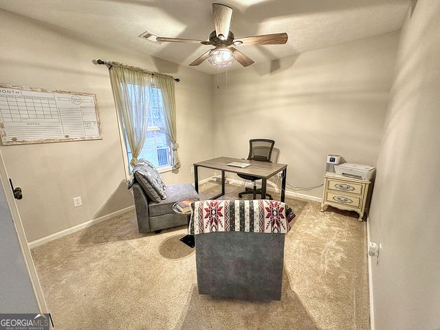 106 Woodstream Trail, Lagrange, GA 30240