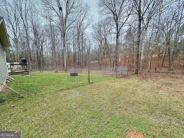 106 Woodstream Trail, Lagrange, GA 30240