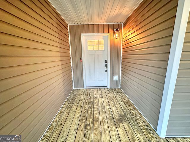 106 Woodstream Trail, Lagrange, GA 30240