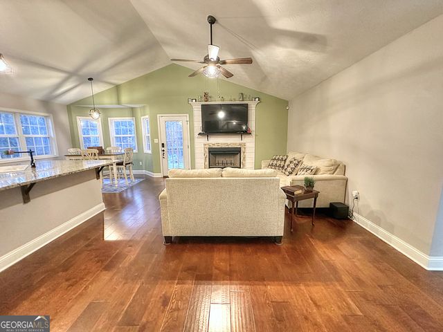 106 Woodstream Trail, Lagrange, GA 30240