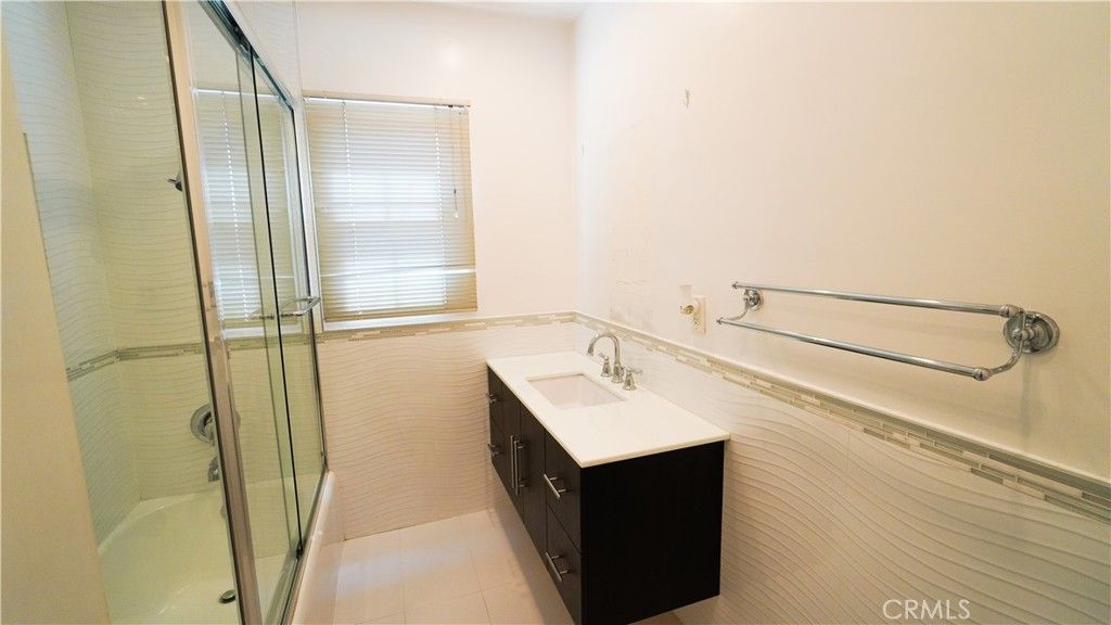 Image 13 of property listing at 10321 Devillo, Whittier, CA 90604