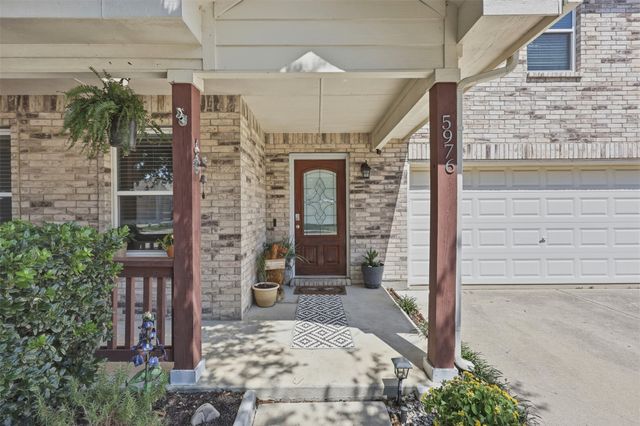 5976 Saddle Flap Drive, Fort Worth, TX 76179