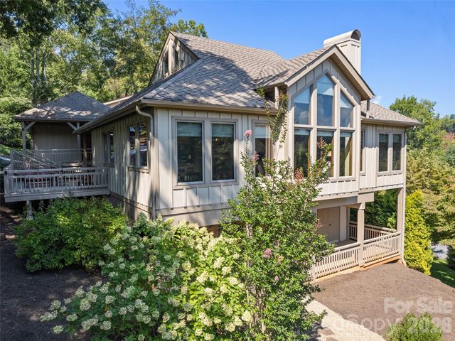 18 Covey Trail, Waynesville, NC 28786