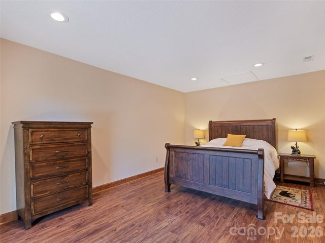 18 Covey Trail, Waynesville, NC 28786