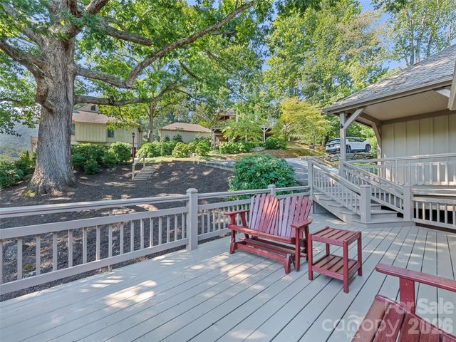 18 Covey Trail, Waynesville, NC 28786