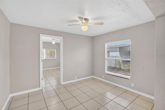 685 71ST AVENUE N, St Petersburg, FL 33702