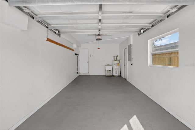 685 71ST AVENUE N, St Petersburg, FL 33702