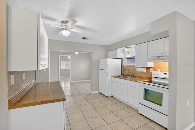 685 71ST AVENUE N, St Petersburg, FL 33702