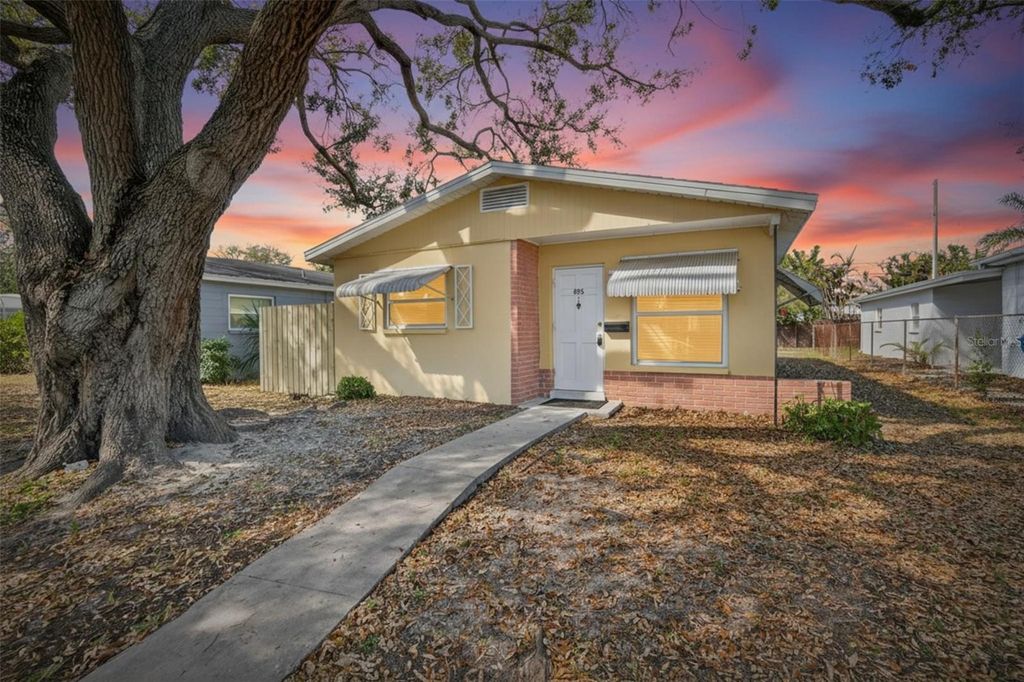 685 71ST AVENUE N, St Petersburg, FL 33702