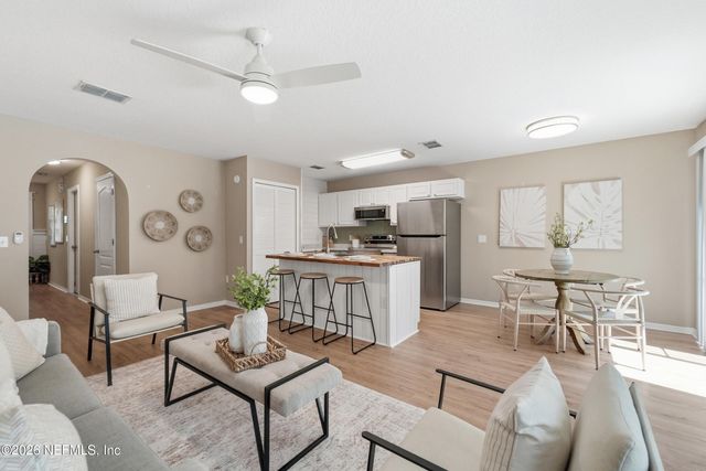 11693 HICKORY OAK Drive, Jacksonville, FL 32218