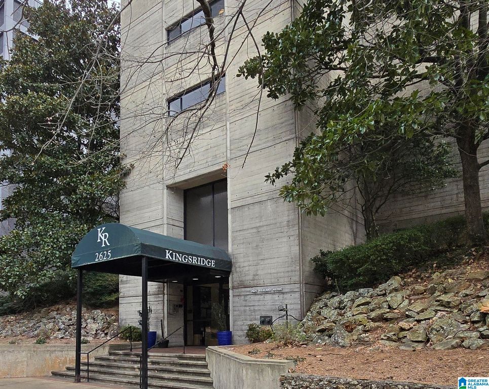 2625 Highland Ave S Apt 602, Birmingham, AL 35205