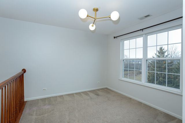 720 Thornbury Road, Bartlett, IL 60103