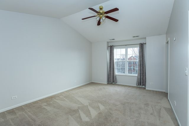 720 Thornbury Road, Bartlett, IL 60103