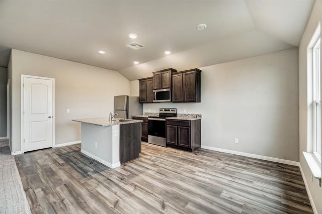 1904 Palmatum Road, El Reno, OK 73036