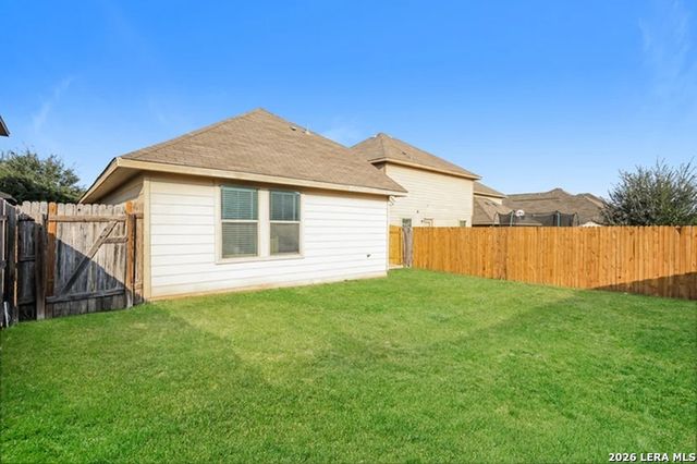 7523 Whispine, San Antonio, TX 78218