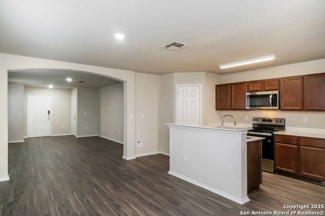 7523 Whispine, San Antonio, TX 78218