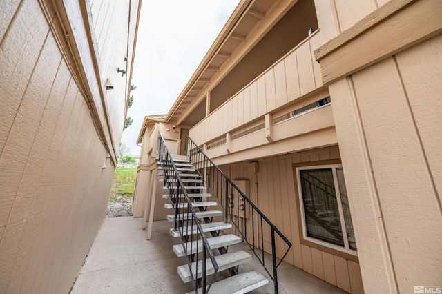 3951 Clear Acre Lane 296, Reno, NV 89512