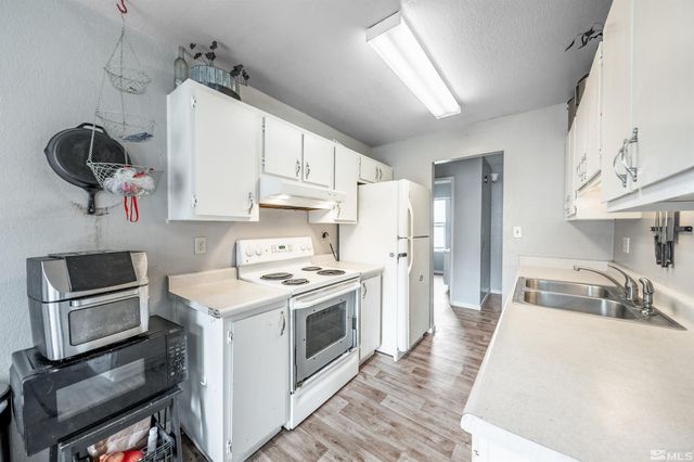 3951 Clear Acre Lane 296, Reno, NV 89512