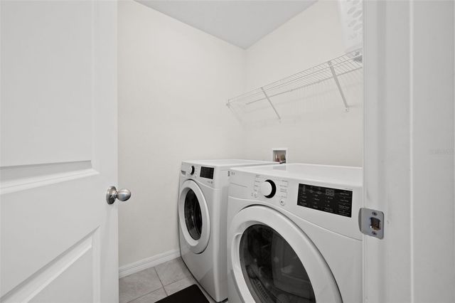 2131 NW 247TH DRIVE, Newberry, FL 32669