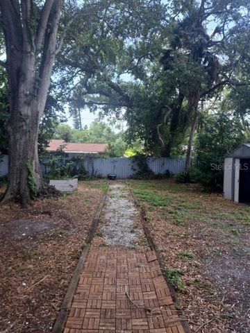 1933 47TH STREET S, St Petersburg, FL 33711