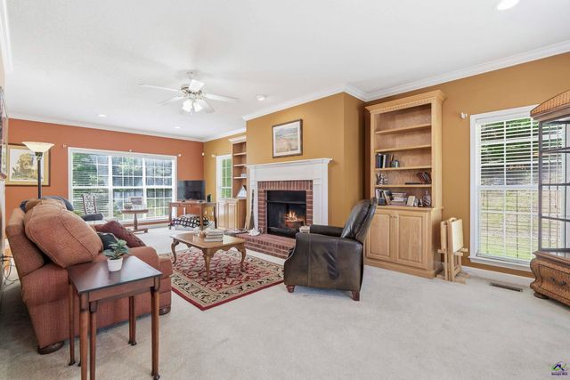 317 Hillridge Cove, Lizella, GA 31052