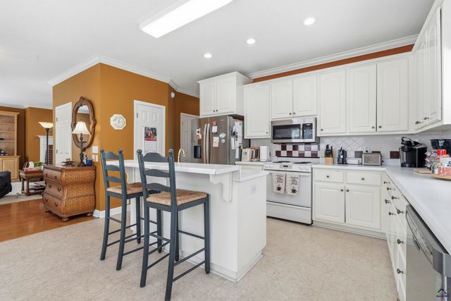 317 Hillridge Cove, Lizella, GA 31052