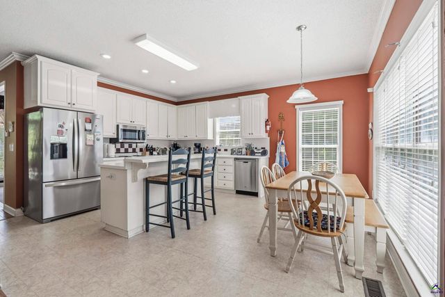 317 Hillridge Cove, Lizella, GA 31052