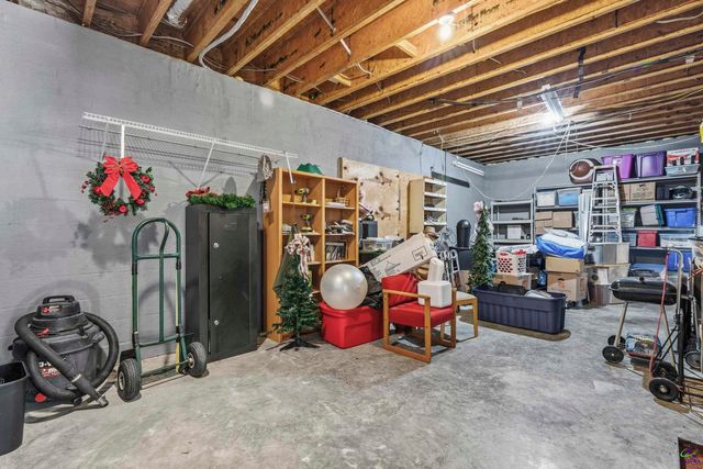 317 Hillridge Cove, Lizella, GA 31052