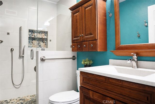 10415 Charleston, Riverside, CA 92503