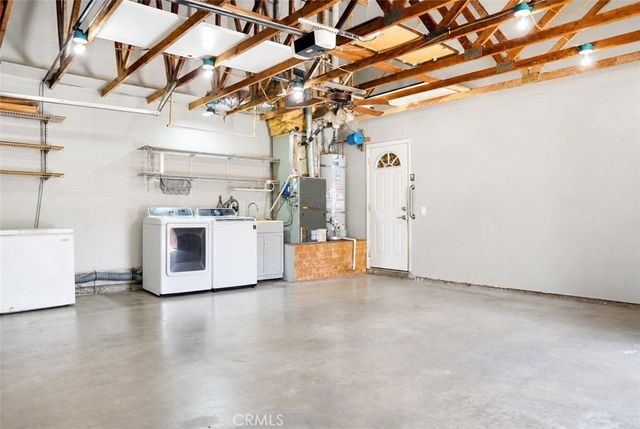 10415 Charleston, Riverside, CA 92503