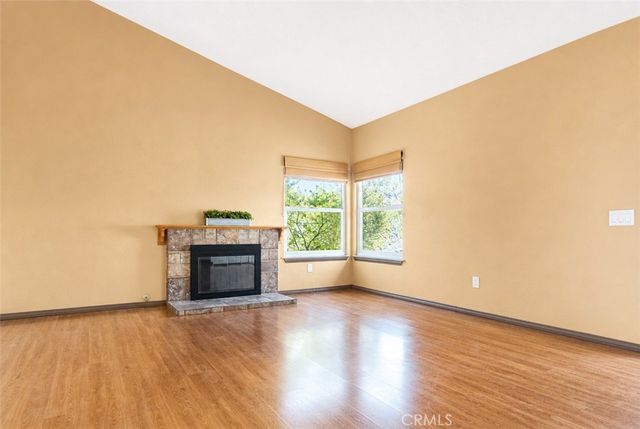 10415 Charleston, Riverside, CA 92503