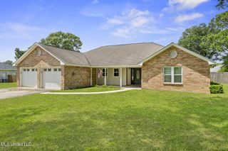 16277 Mayhaw Drive, Biloxi, MS 39532