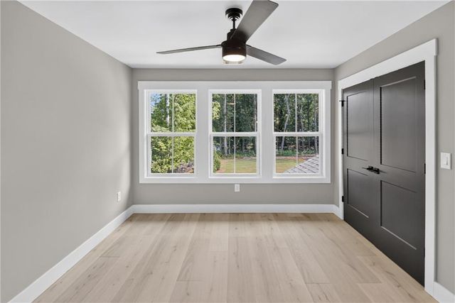 5572 Lilburn Stone Mountain Road, Stone Mountain, GA 30087