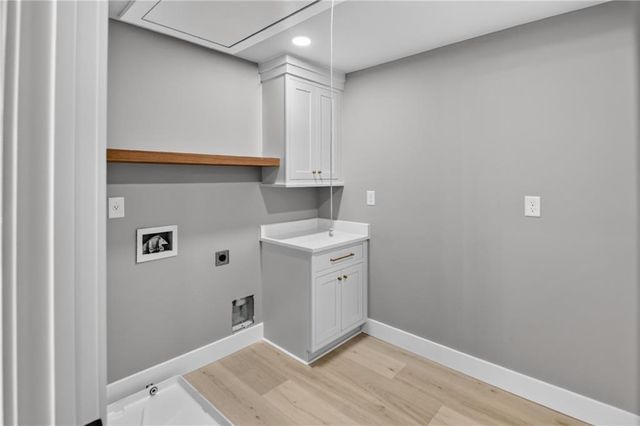 5572 Lilburn Stone Mountain Road, Stone Mountain, GA 30087