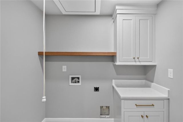 5572 Lilburn Stone Mountain Road, Stone Mountain, GA 30087