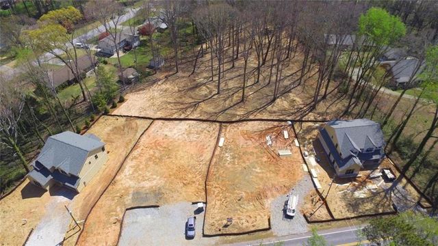 5572 Lilburn Stone Mountain Road, Stone Mountain, GA 30087