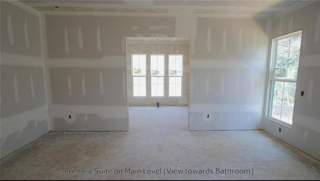 5572 Lilburn Stone Mountain Road, Stone Mountain, GA 30087