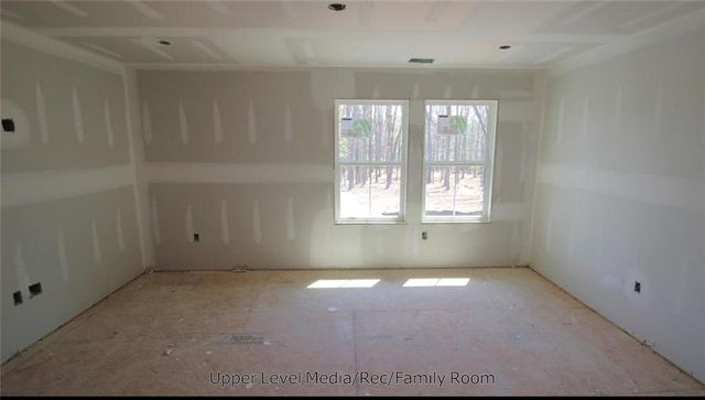 5572 Lilburn Stone Mountain Road, Stone Mountain, GA 30087