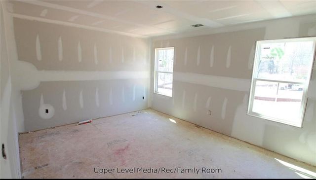 5572 Lilburn Stone Mountain Road, Stone Mountain, GA 30087