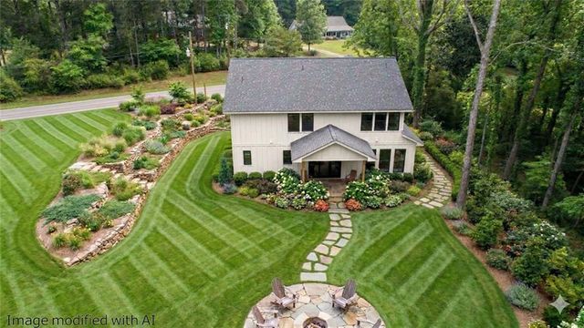 5572 Lilburn Stone Mountain Road, Stone Mountain, GA 30087