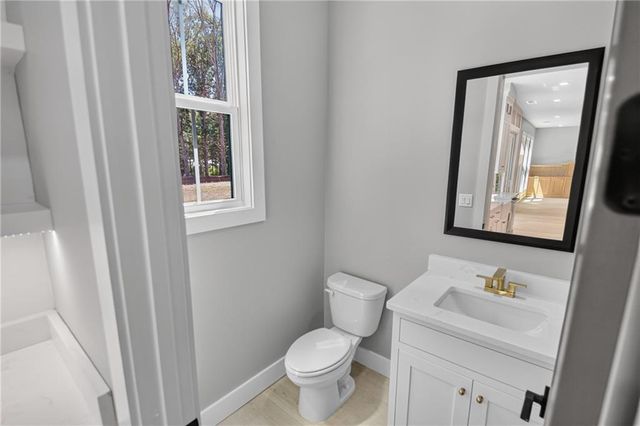 5572 Lilburn Stone Mountain Road, Stone Mountain, GA 30087