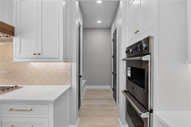5572 Lilburn Stone Mountain Road, Stone Mountain, GA 30087