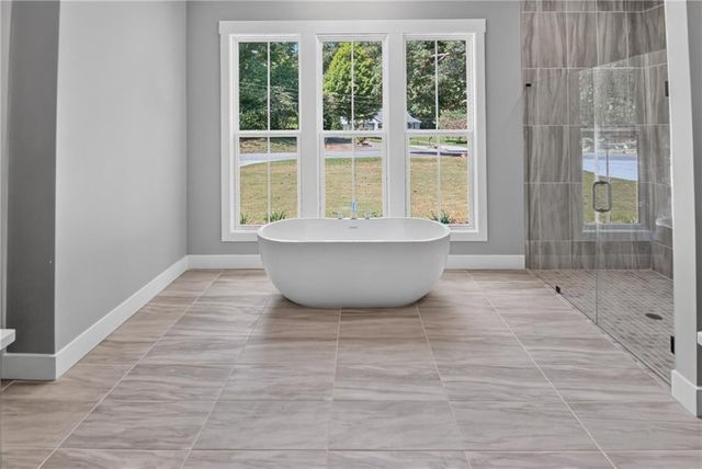 5572 Lilburn Stone Mountain Road, Stone Mountain, GA 30087