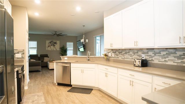 1109 MONTGOMERY, Polk City, FL 33868