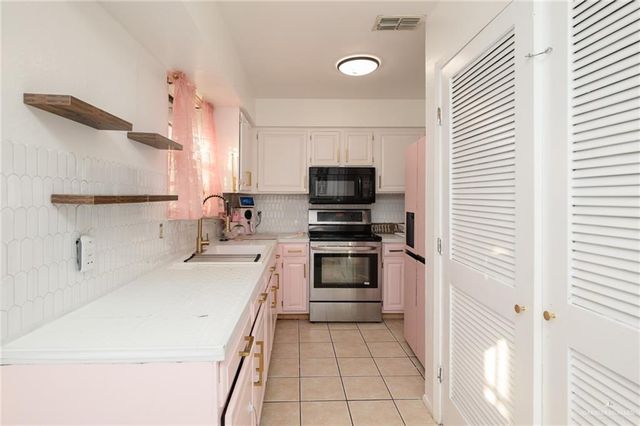 660 Granjeno Street, San Benito, TX 78586