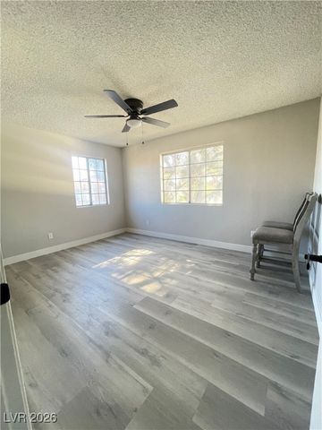 5250 Mission Carmel Lane 204, Las Vegas, NV 89107