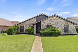 5321 Barcelona Drive, Garland, TX 75043