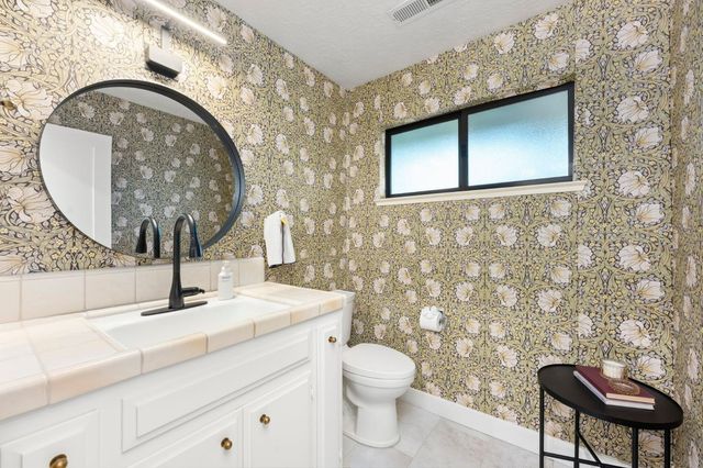 2965 Marco Way, Carmichael, CA 95608