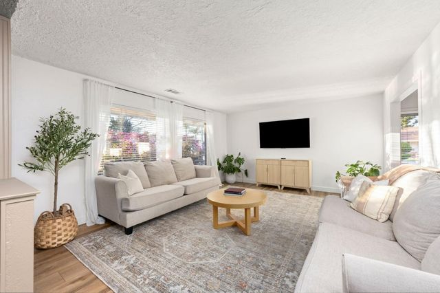 2965 Marco Way, Carmichael, CA 95608